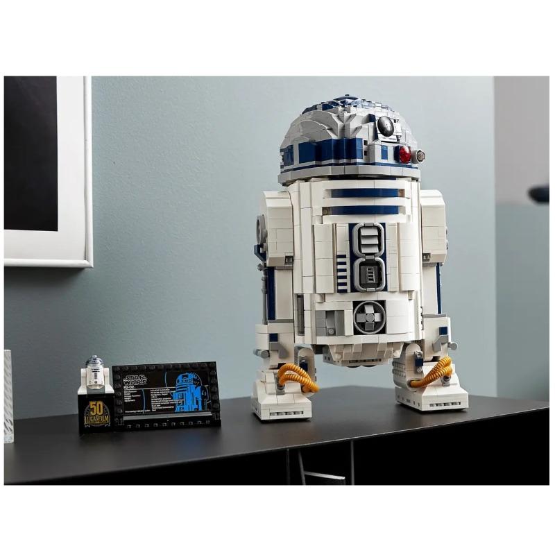 LEGO Star Wars R2 D2 - 2314 Pcs