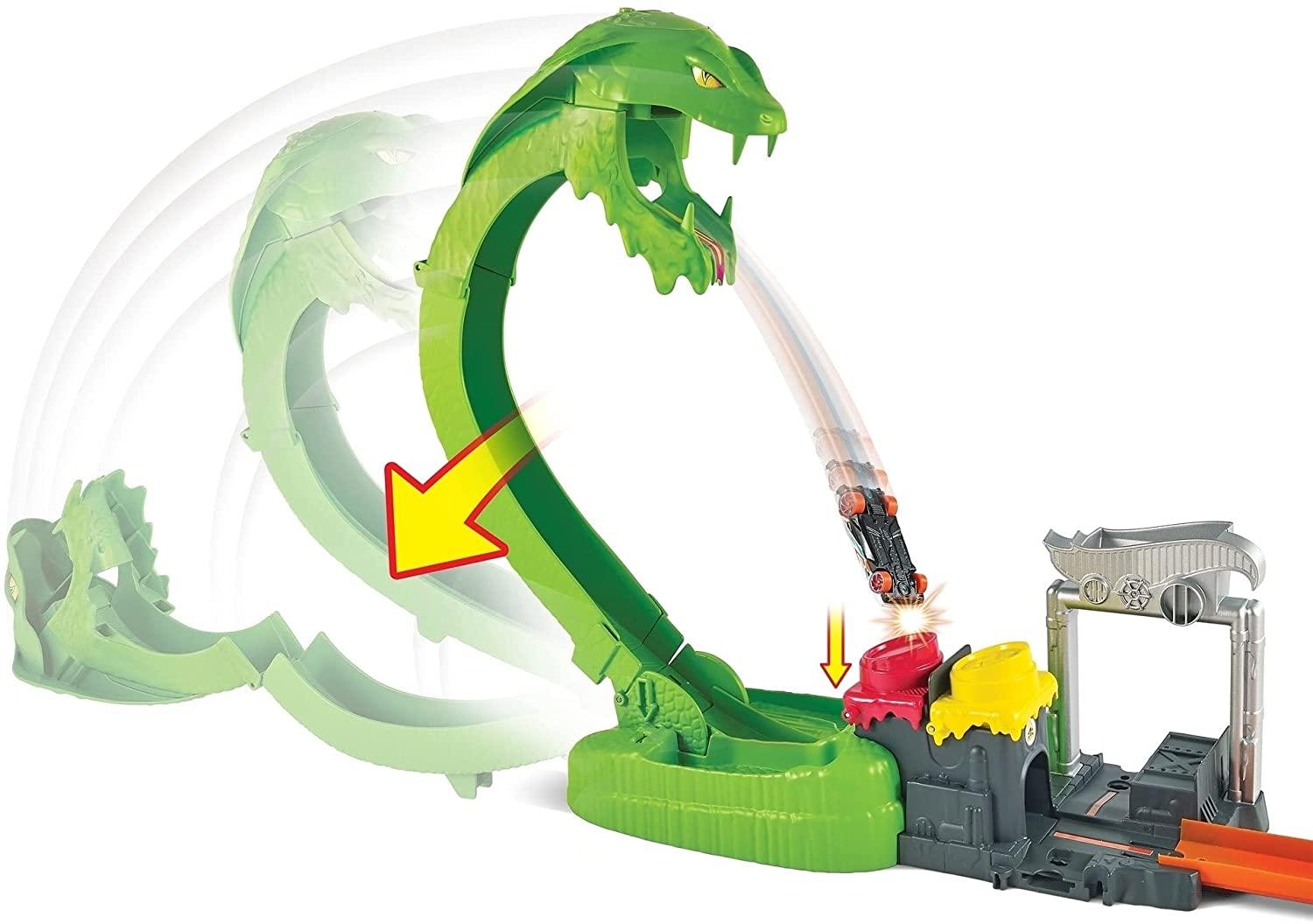 Hot Wheels Toxic Snake Strike Challenge Play Set