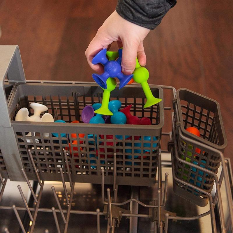 Fat Brain Toys Squigz Starter Set 24-Pieces