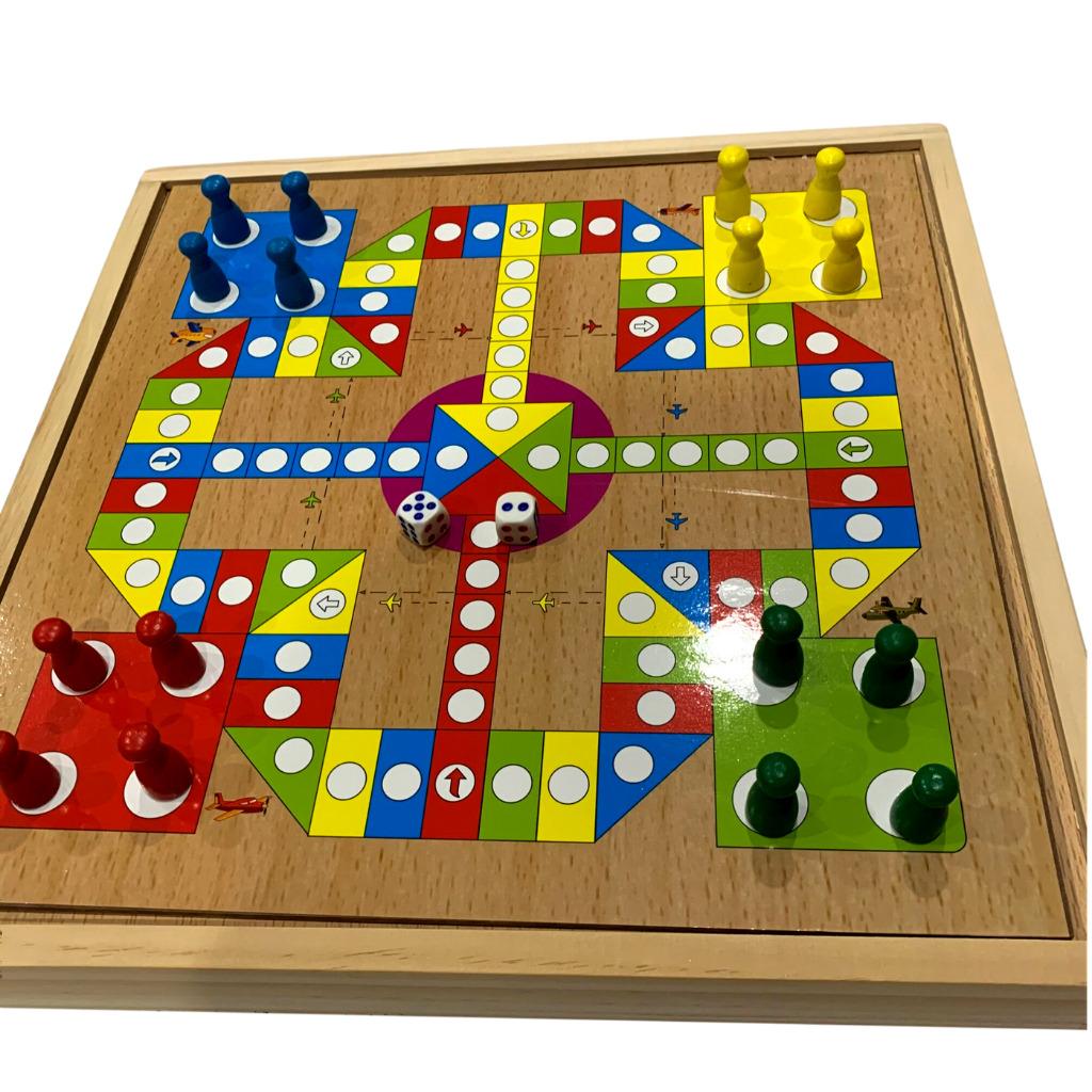 مجموعة ألعاب الطاولة 4 في 1