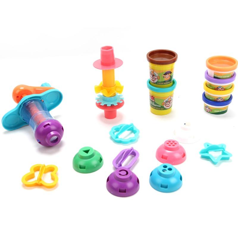 بلاي كريتيف - مجموعة تشكيل الصلصال الملون 15 قطعة