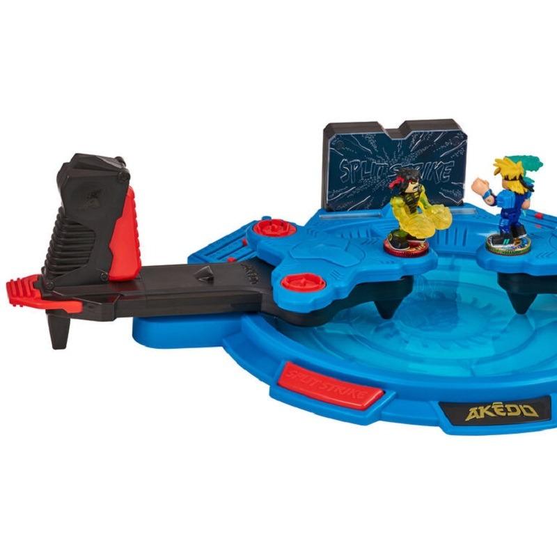 أكيدو - مجموعة القتال تريبل سترايك تاغ تيم أرينا