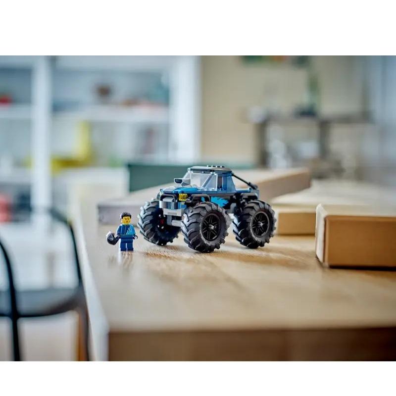 LEGO Blue Monster Truck