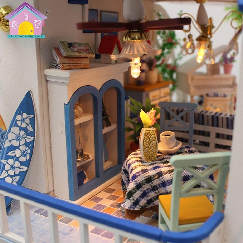 Miniature Mini Dollhouse With LED Light Playset