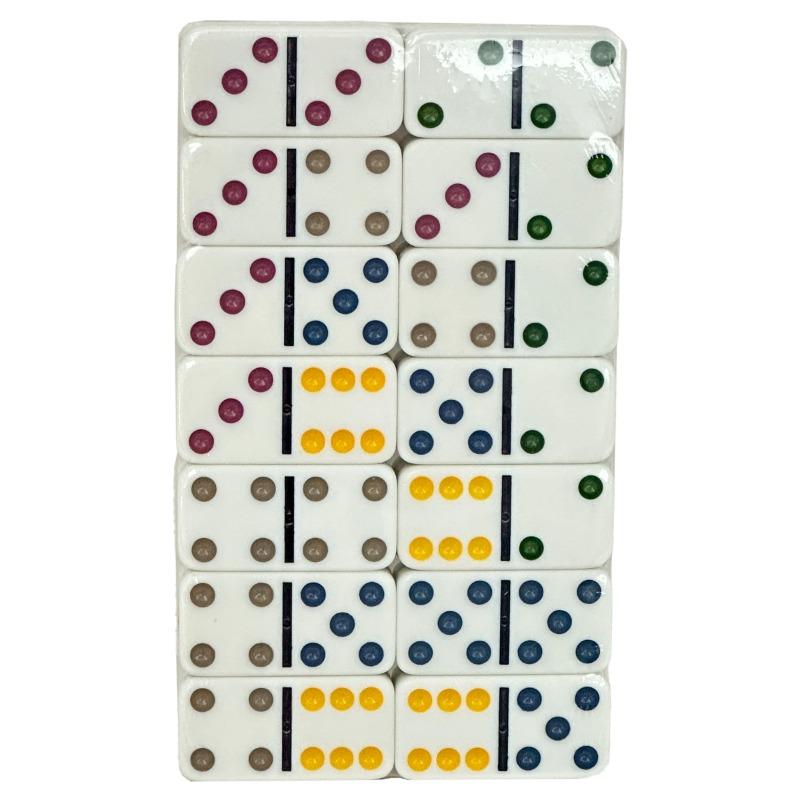 احجار الدومينو ملونة