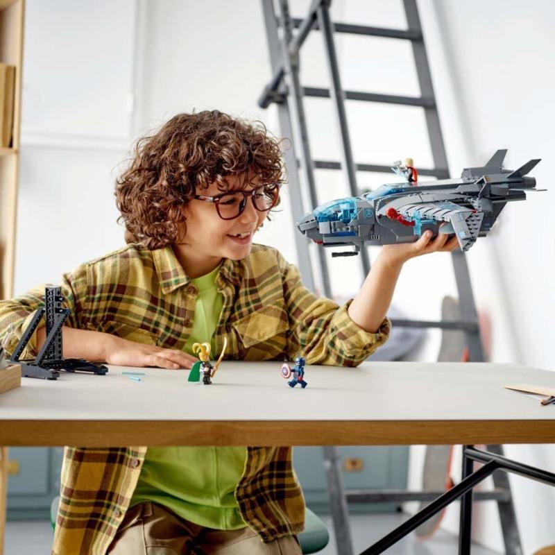 LEGO Marvel The Avengers Quinjet Building Toy Set - 795 Pcs