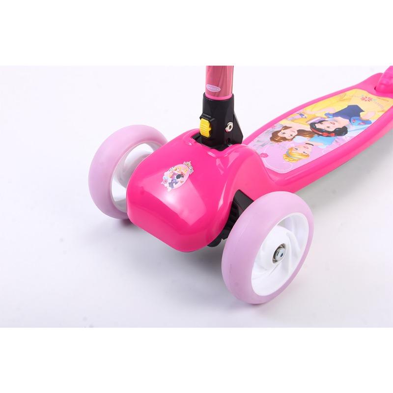 ديزني- سكوتر تويست قابل للطي