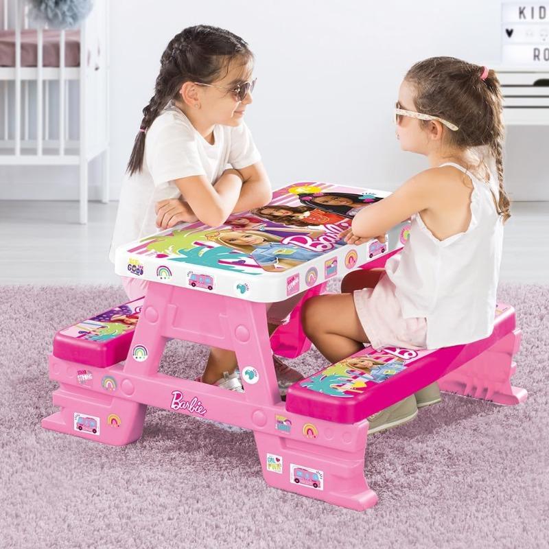 Dolu Barbie Picnic Table
