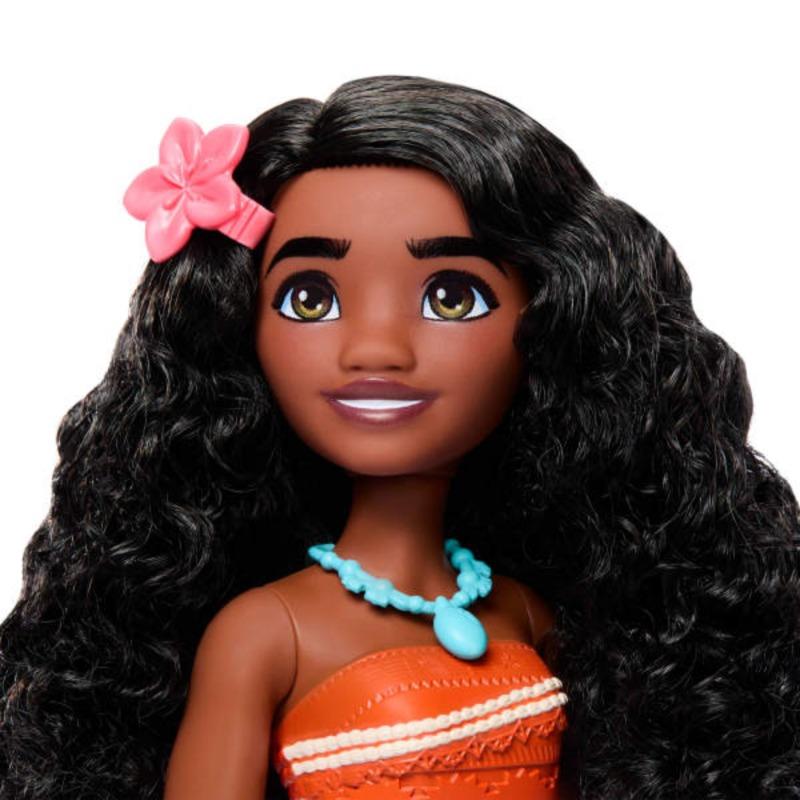 Disney Princess Ocean Friends Moana Doll with Sand Play