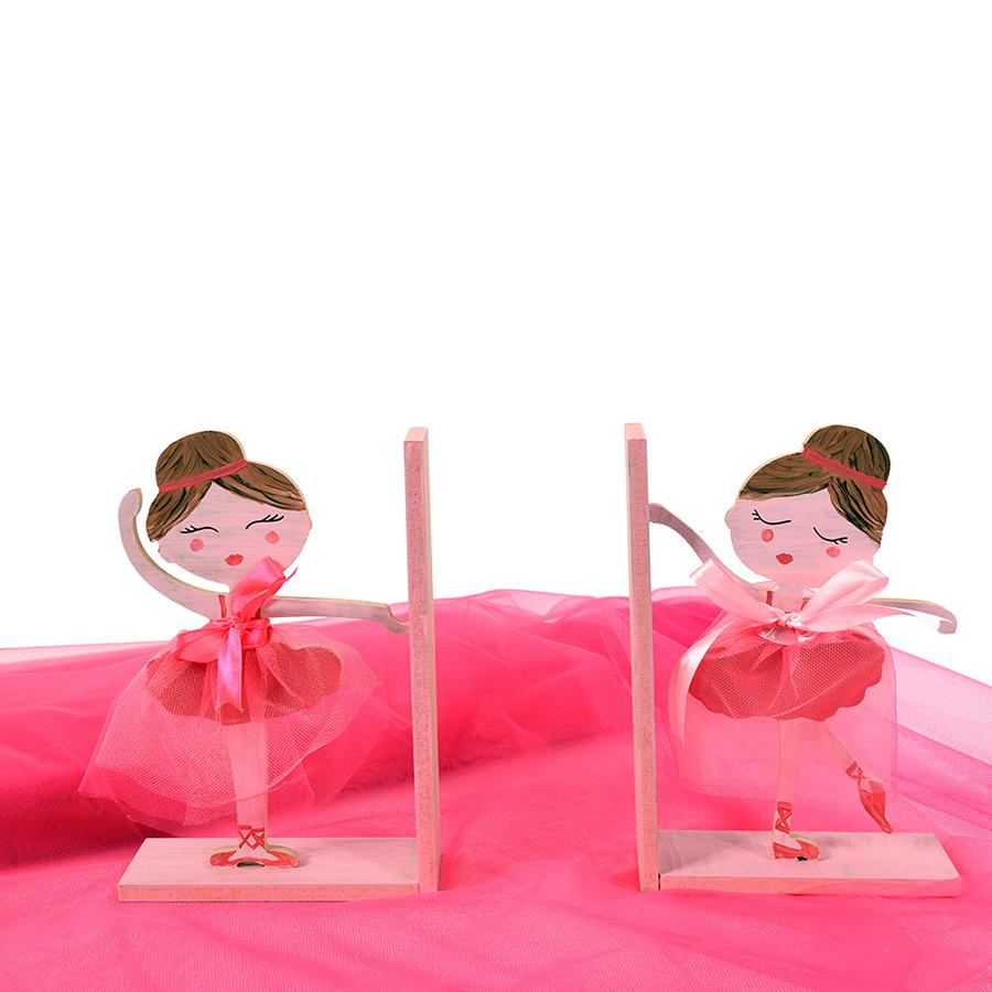 ليتل إنستتييوت صندوق راقصة الباليه الفني