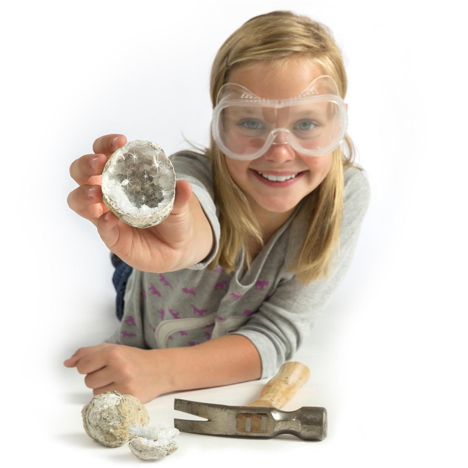 ناشيونال جيوغرافيك - مجموعة البحث عن الكنوز الكريستالية