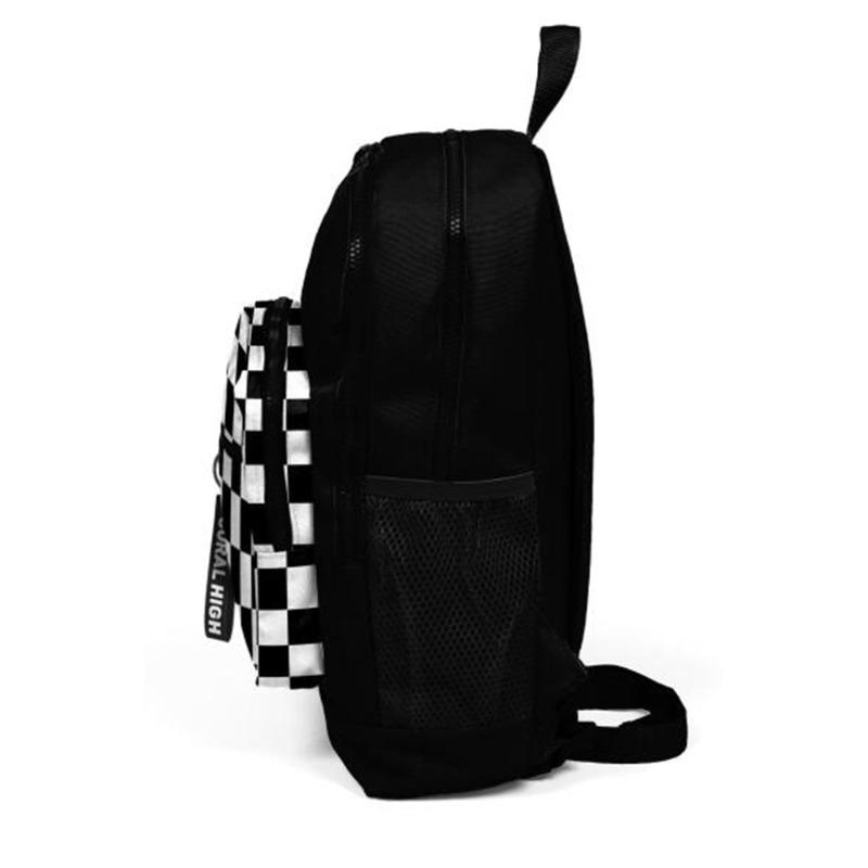 كورال هاي حقيبة مدرسية للأطفال - لون أسود بنقشة الشطرنج