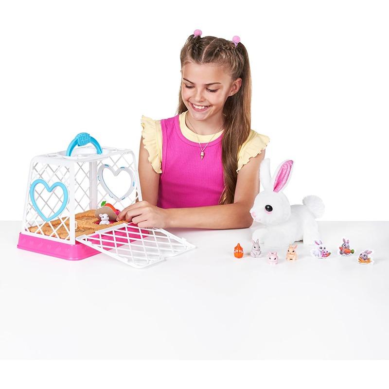 بيتس الايف ماما اند بيبي سربرايز