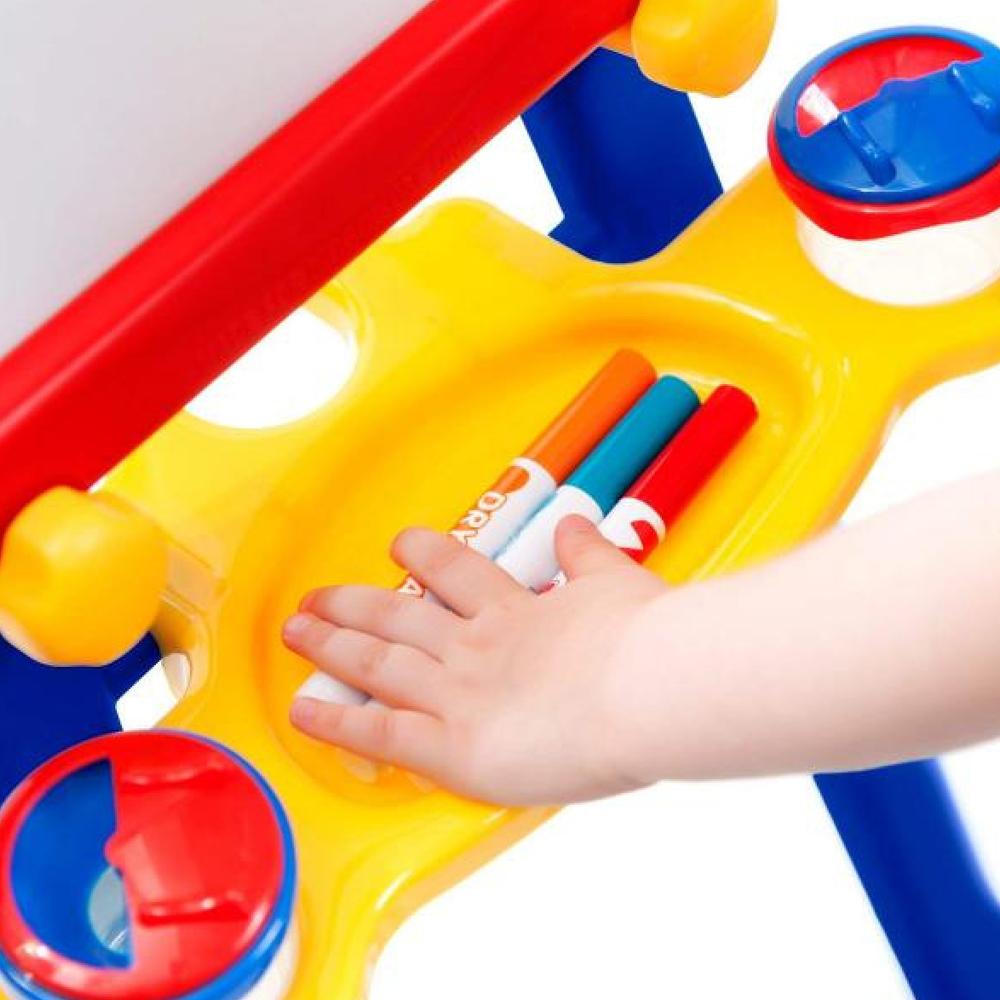 كرايولا - لوحة الأنشطة الفنية ثلاثي القوائم