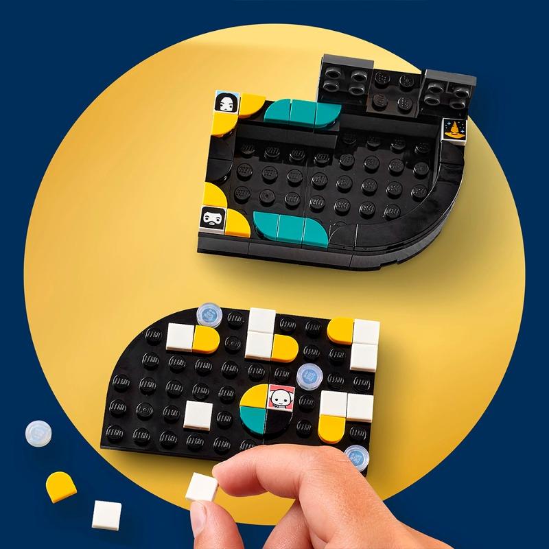 Lego Hogwarts Desktop Kit 41811
