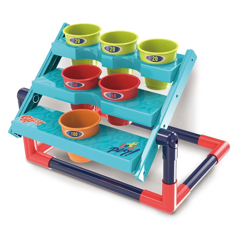 لعبة التصويب على الأكواب المتحركة