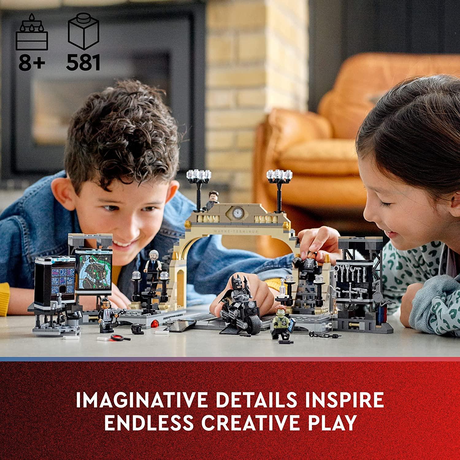 LEGO DC Batman - Batcave The Riddler Face-Off Building Kit