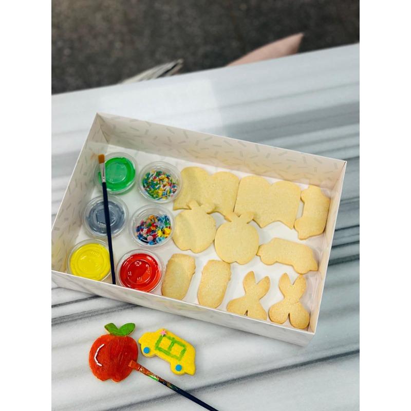 Montys School Supplies Cookie Decorating