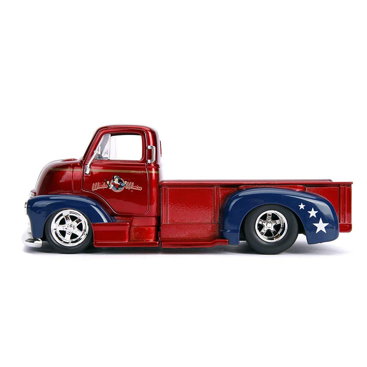 DC Comics Bombshells - Wonder Woman - 1952 Chevy Coe Pickup