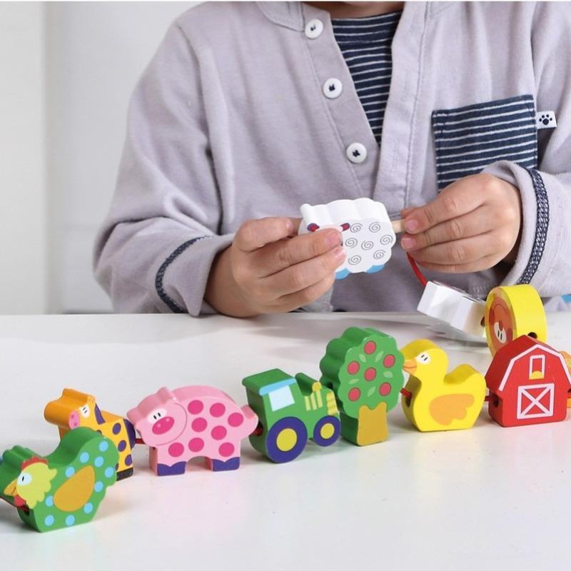 Tooky Toy Wooden Lacing Farm