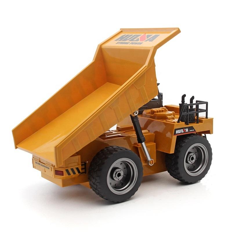 شاحنة قلابة مع جهاز تحكم عن بعد