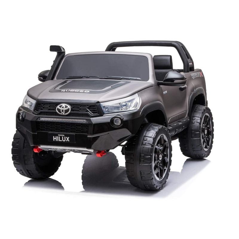 Toyota Hilux Super Large Riding