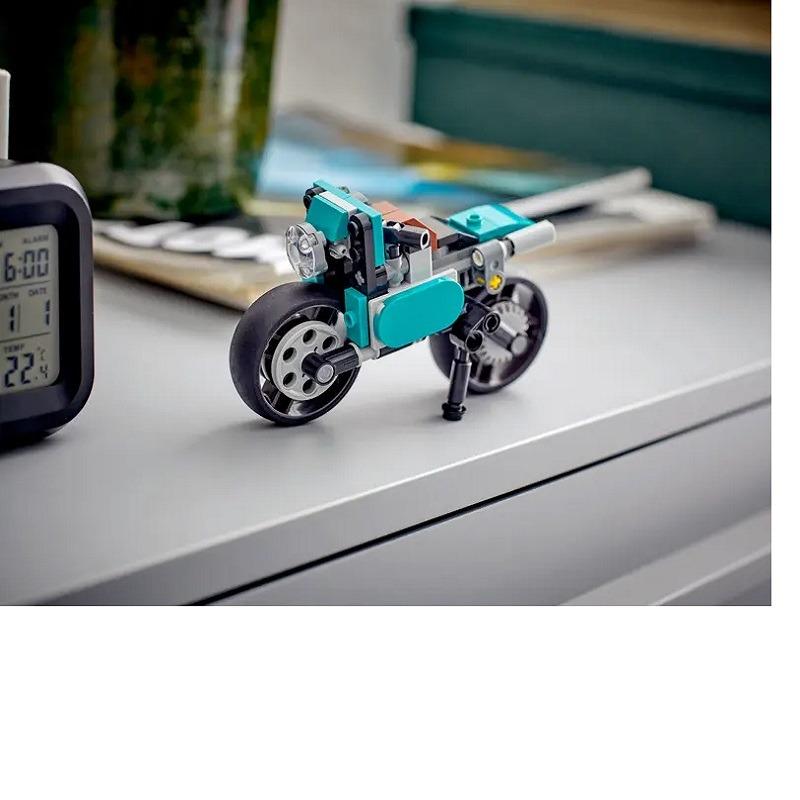 Lego Vintage Motorcycle 31135