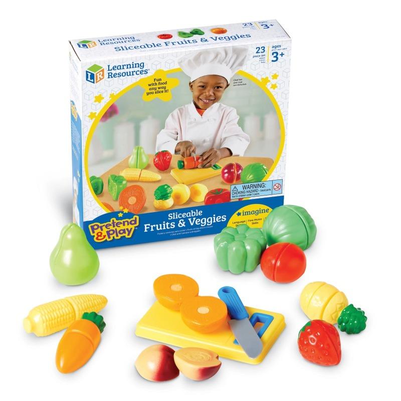 Pretend & Play Sliceable Fruits & Veggies Set