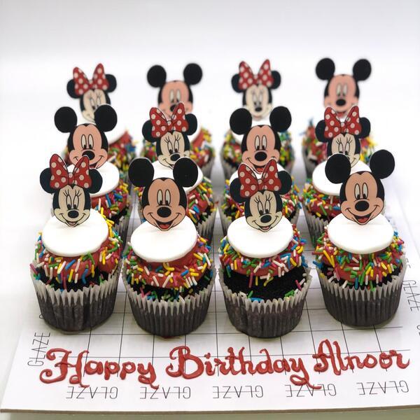 Glaze Mick And Minnie Mouse Cupcakes