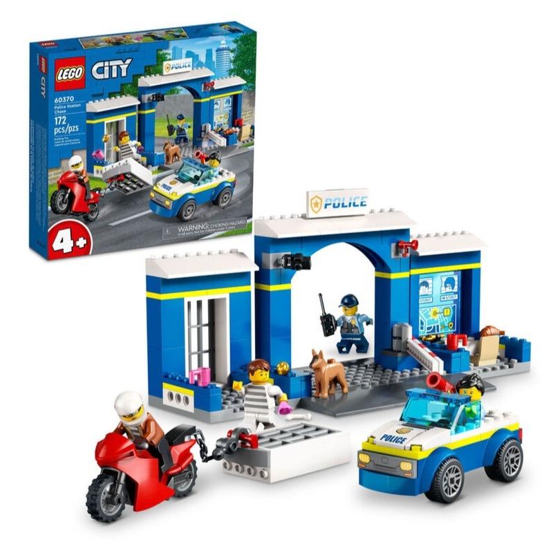 LEGO City Police Station Chase Building Toy Set - 172 Pcs