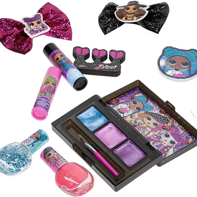 لول سربرايز - حقيبة مستحضرات تجميل