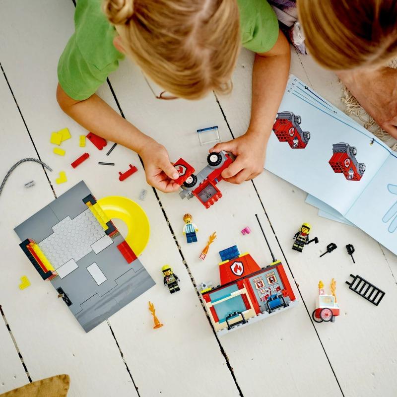 LEGO City Fire Station And Fire Engine Building Toy Set - 153 Pcs