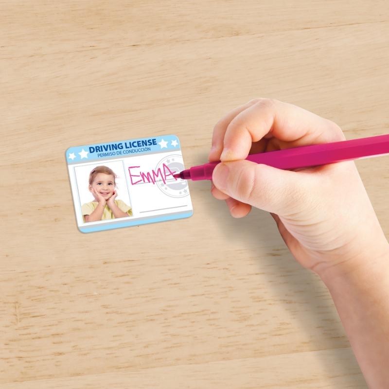 جرو آند آب - سيارة الدفع كوبيه ميس لون وردي وبنفسجي