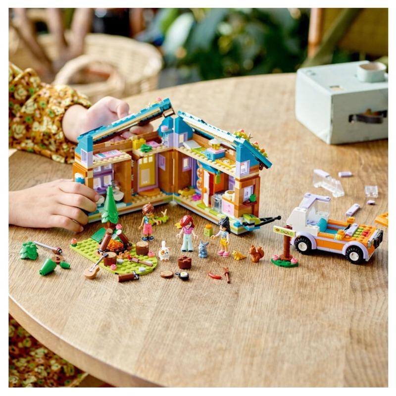 LEGO Friends Mobile Tiny House Building Toy Set - 785 Pcs 41735