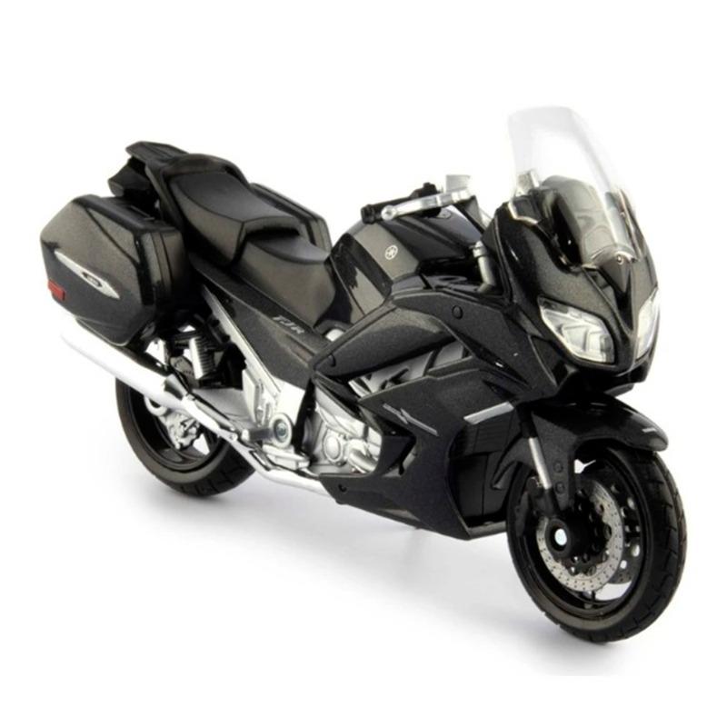 بوراجو - دراجة مقياس 1:18