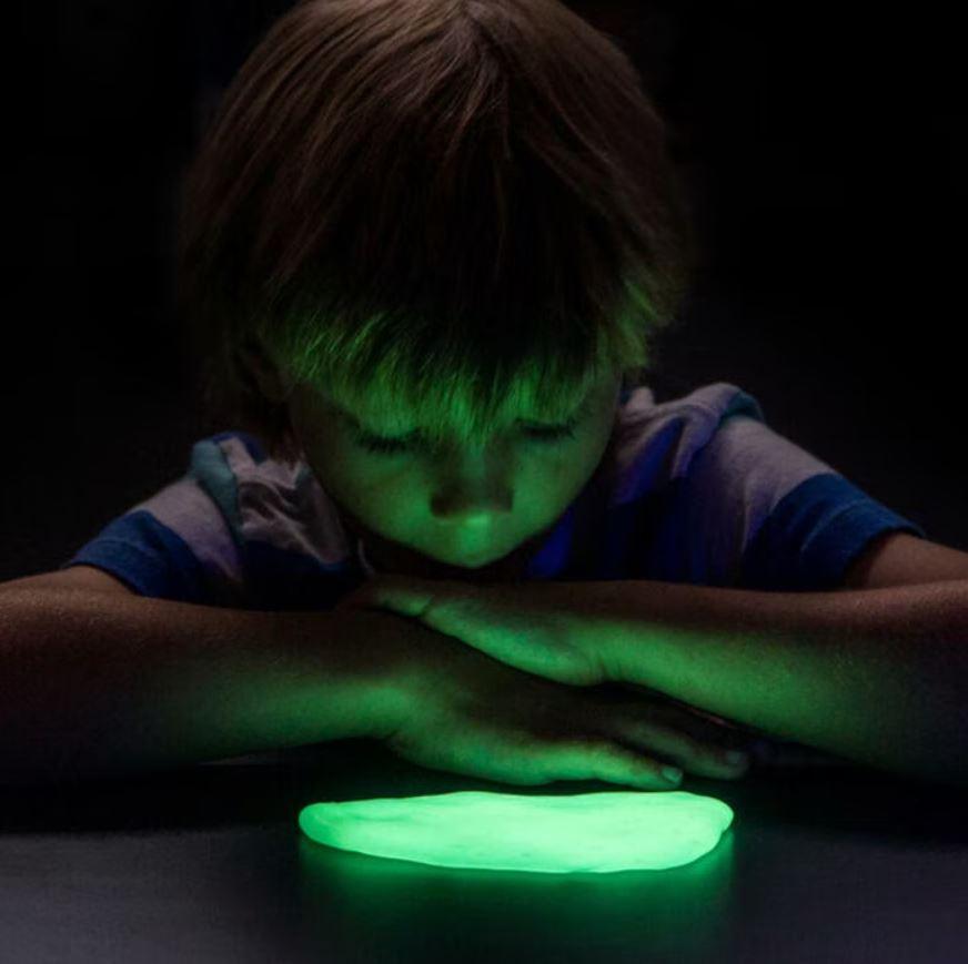 National Geographic Glow In The Dark Slime Lab