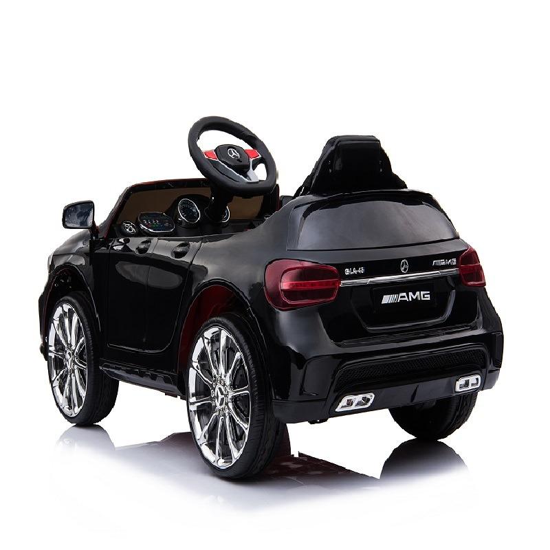 Mercedes Benz AMG GLA 45 Electric RC Car Ride