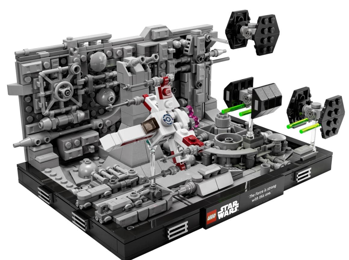 LEGO Star Wars Death Star Trench Run Diorama
