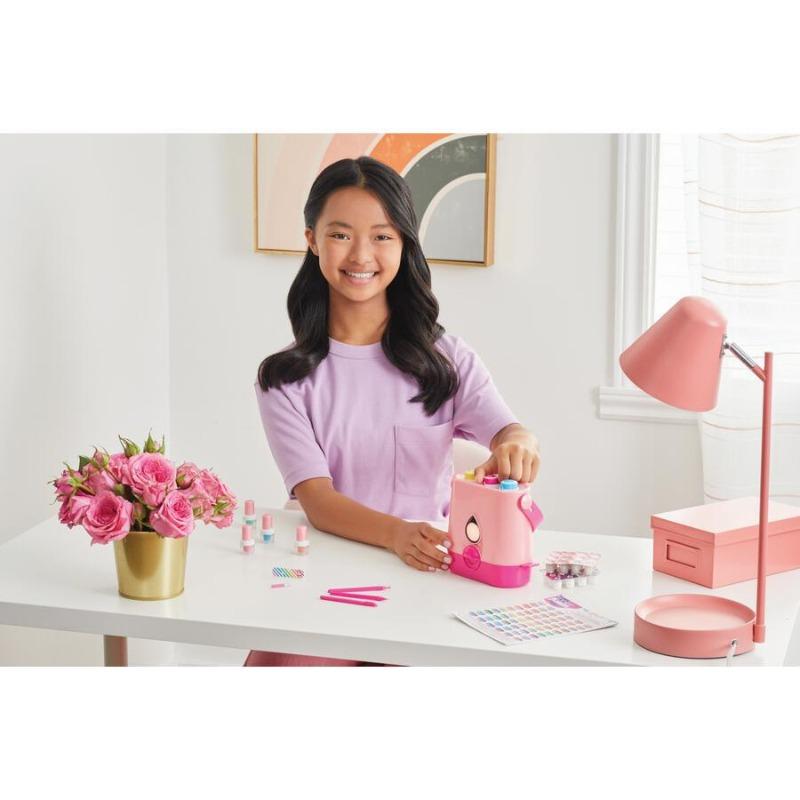 ميك ايت ريل - مجموعة صنع طلاء الأظافر ديلكس