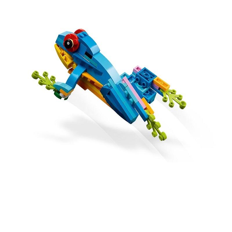 Lego Exotic Parrot