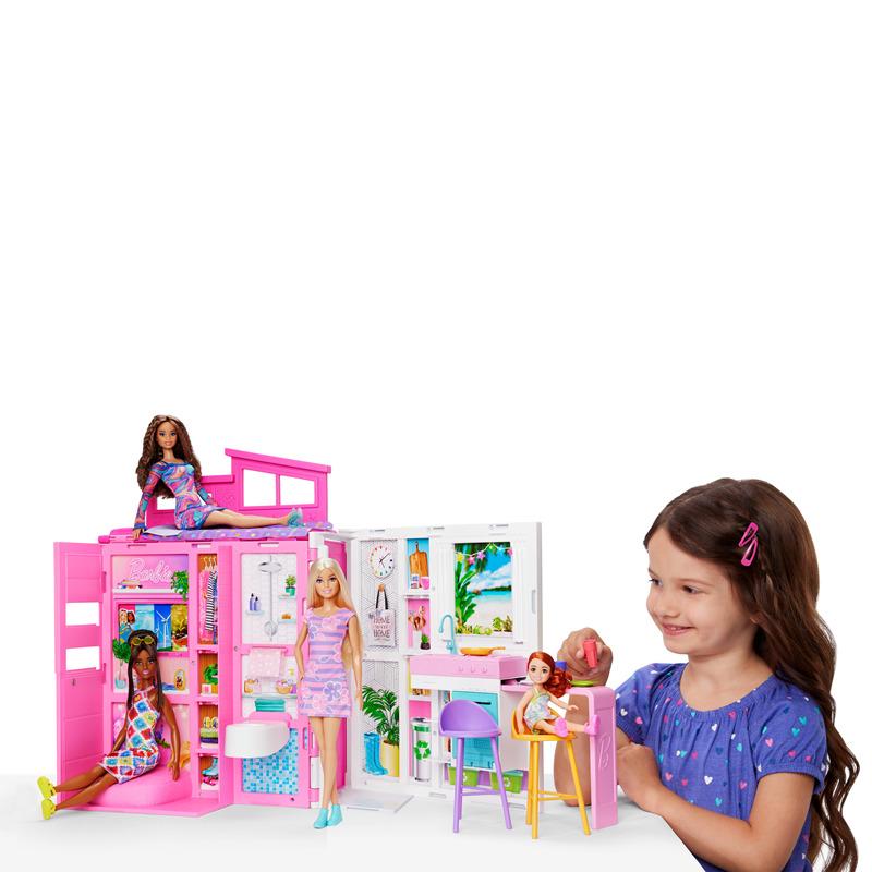 Barbie Gateway House Barbie with 11 accessories