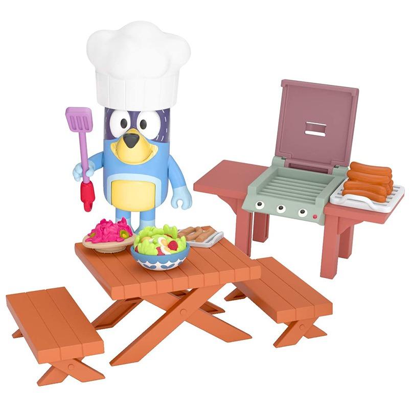 Bluey Mini Family Backyard Set With Figure
