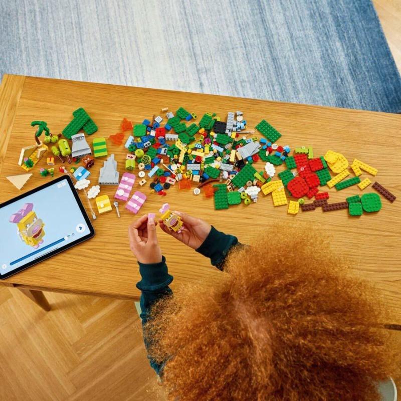 LEGO Super Mario Creativity Toolbox Maker Set Building Toy Set - 588 Pcs