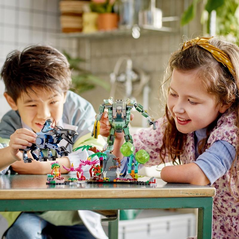 Lego Neytiri And Thanator Vs AMP Suit Quaritch Building Set