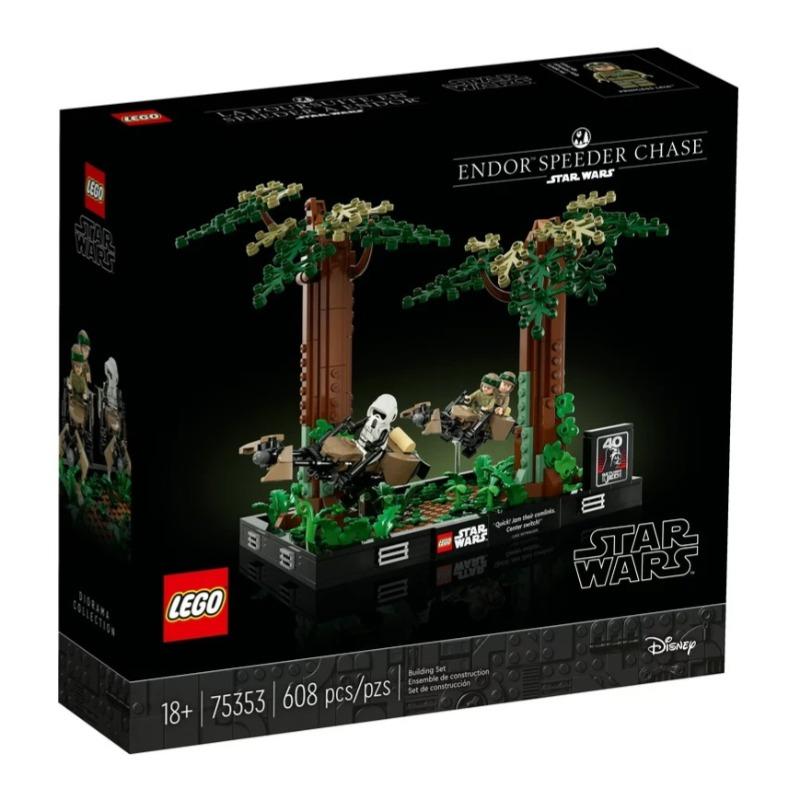 LEGO Endor Speeder Chase Diorama 75353
