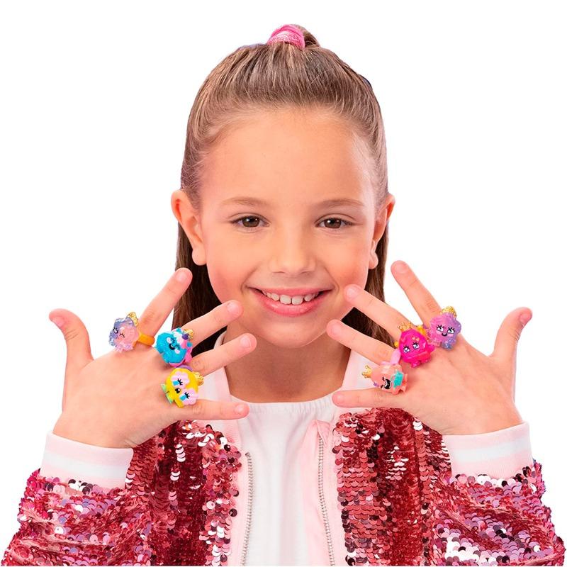 Pinky Promise Surprise Hidden Crown Set