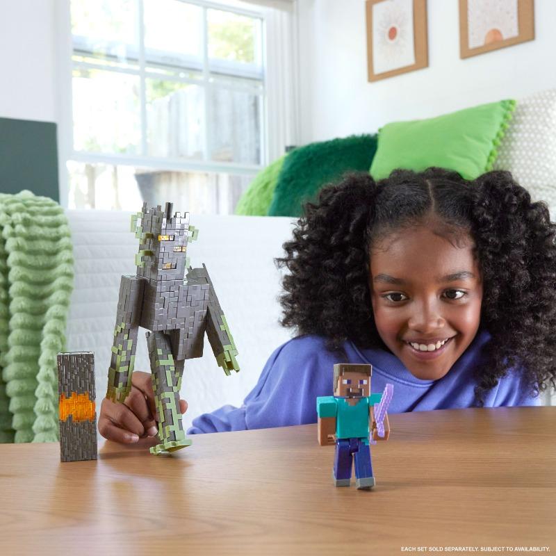 Minecraft The Creaking Interactive Figure – Lights & Sounds Collectible
