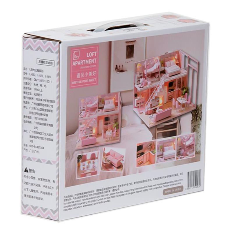 Luminous Wooden Loft Apartment - Pink