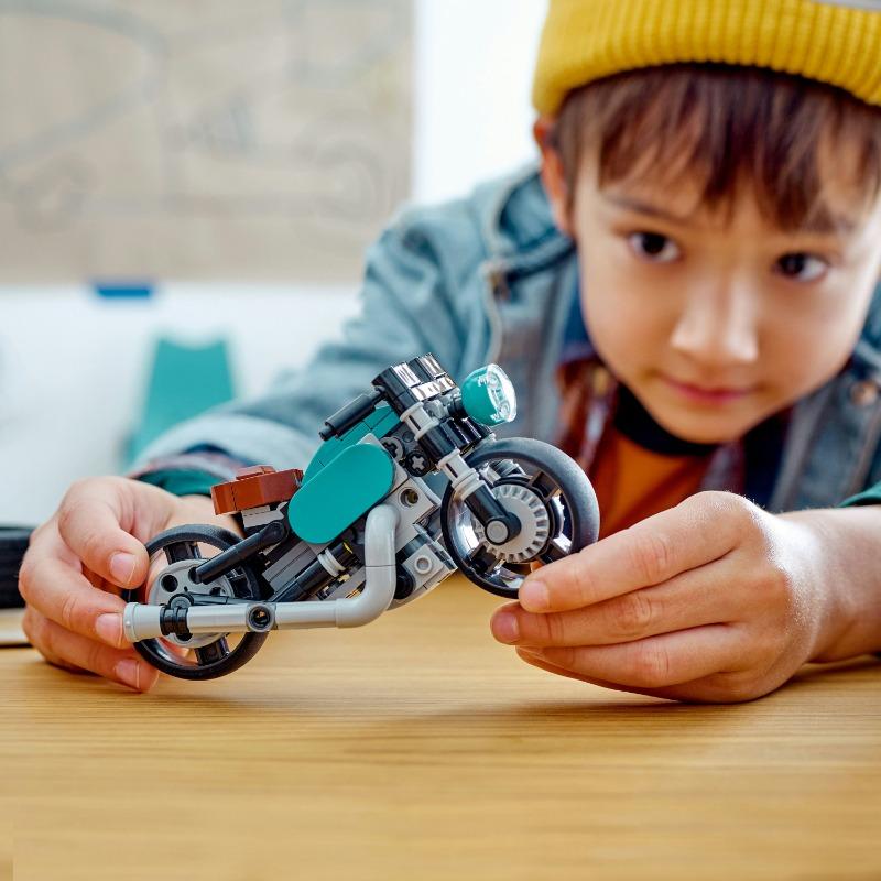 Lego Vintage Motorcycle 31135