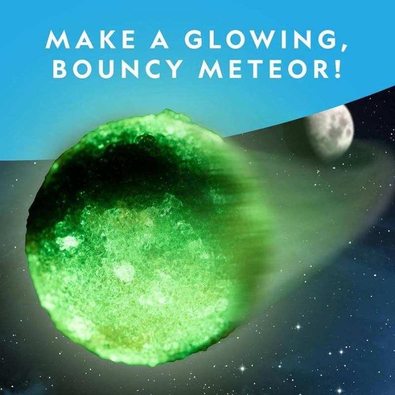 National Geographic Glow In The Dark Meteor Kit